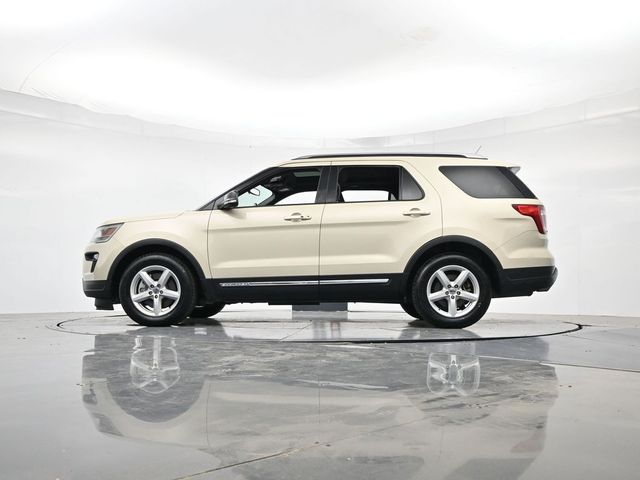 Used 2018 Ford Explorer - photo 9