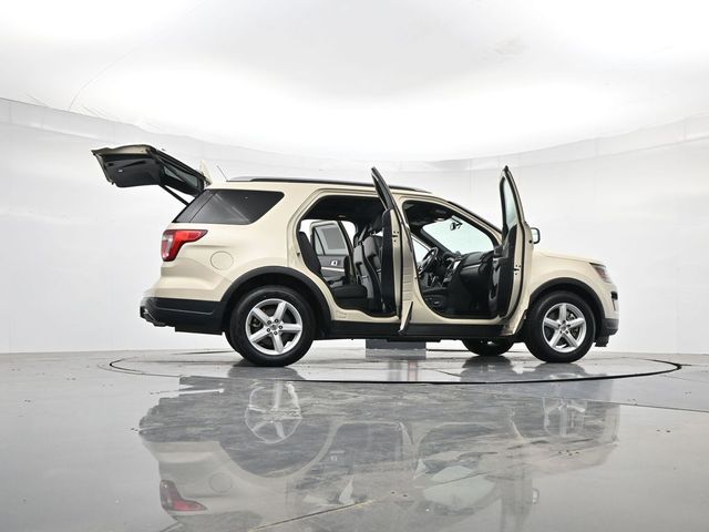 Used 2018 Ford Explorer - photo 21