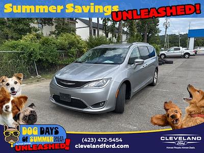 2018 Chrysler Pacifica FWD Minivan for sale #TJR204122 - photo 1