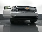 2018 Chevrolet Suburban 4x2 SUV for sale #TJR246726 - photo 53