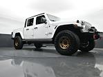 2020 Jeep Gladiator Crew Cab 4x4 Pickup for sale #TLL170848 - photo 30