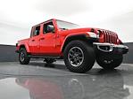 2020 Jeep Gladiator Crew Cab 4x4 Pickup for sale #TLL211697 - photo 30