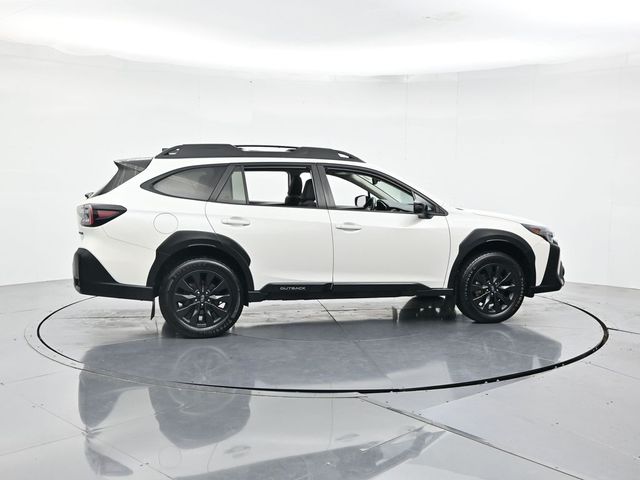 Used 2023 Subaru Outback - photo 2