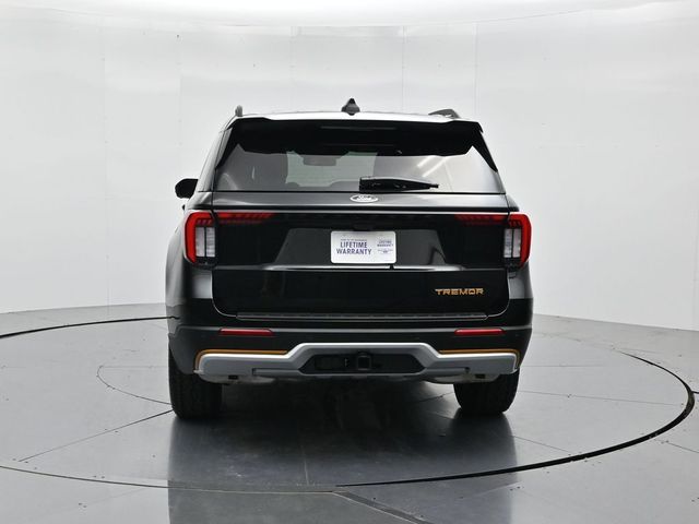 Used 2026 Ford Explorer - photo 2