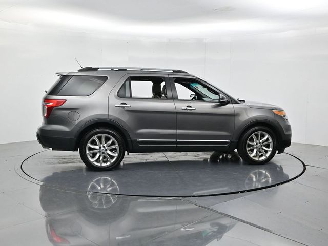 Used 2012 Ford Explorer - photo 2