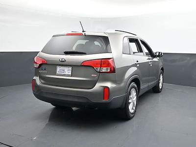 2015 Kia Sorento 4x2 SUV for sale #XFG650911 - photo 2