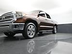 2015 Toyota Tundra Crew Cab 4x4 Pickup for sale #XFX448756 - photo 32