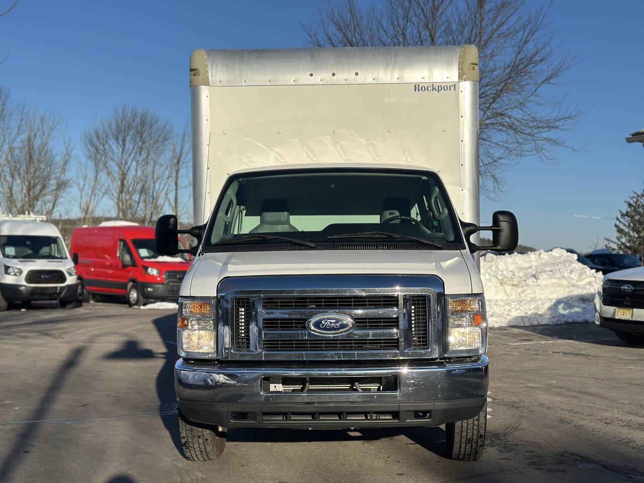 Used 2016 Ford E-350 - photo 6