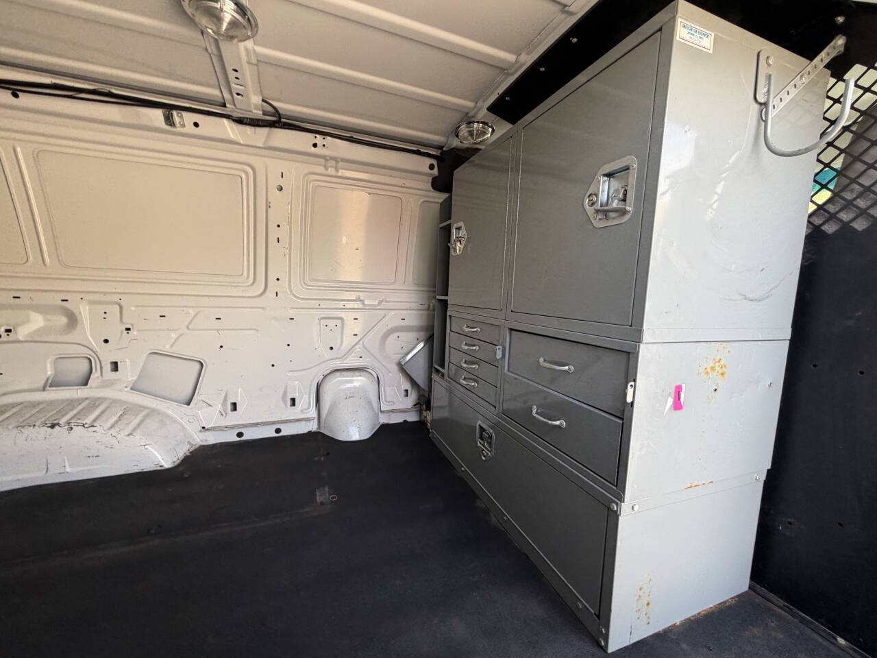 Used 2013 Ford E-150 - photo 17