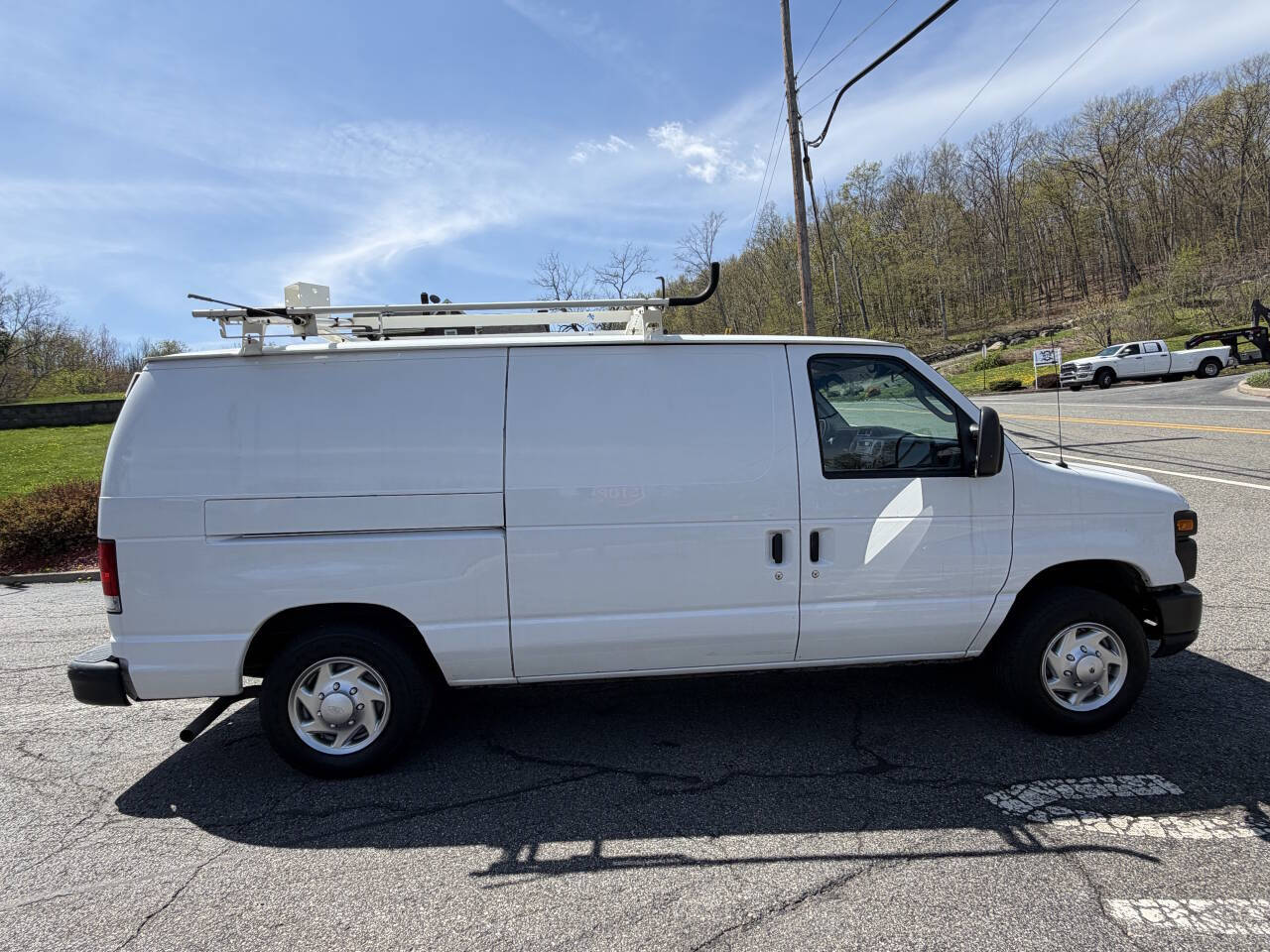 Used 2013 Ford E-150 - photo 10