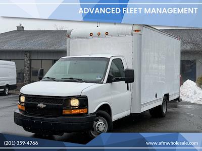 Used 2009 Chevrolet Express 2500 - photo 1
