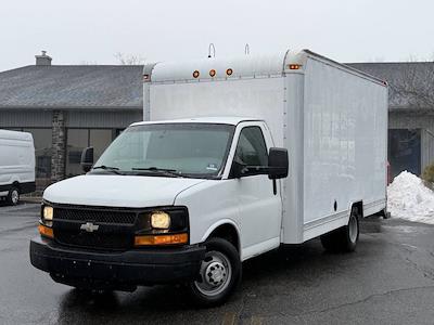 Used 2009 Chevrolet Express 2500 - photo 1