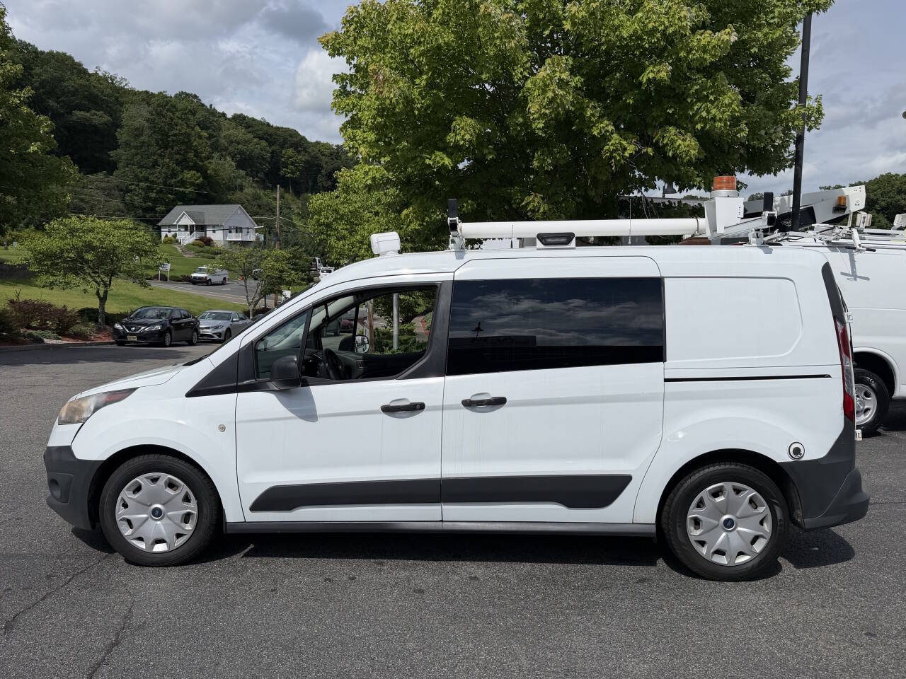 Used 2016 Ford Transit Connect - photo 2