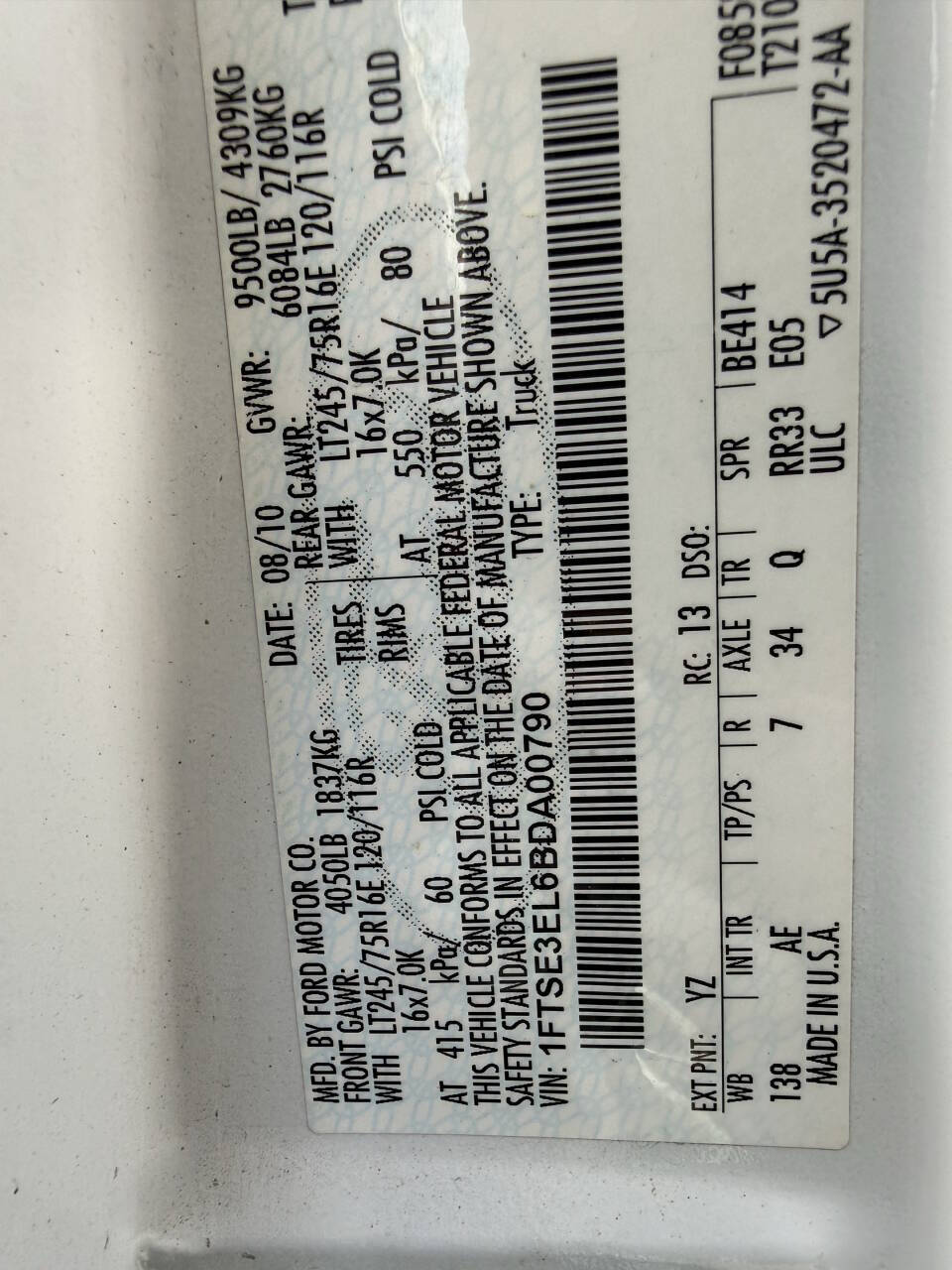 Used 2011 Ford E-350 - photo 18
