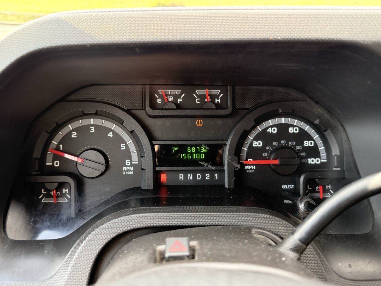 Used 2011 Ford E-350 - photo 19