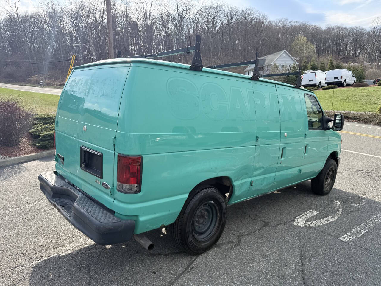 Used 2011 Ford E-350 - photo 9