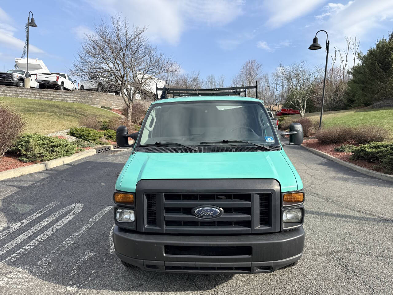 Used 2011 Ford E-350 - photo 11