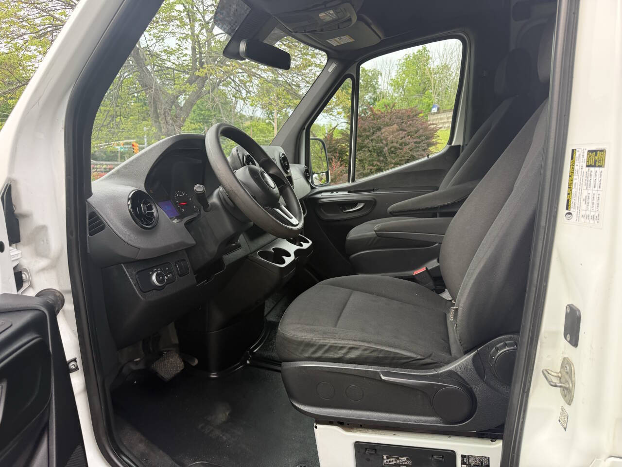 Used 2020 Freightliner Sprinter 2500 - photo 30