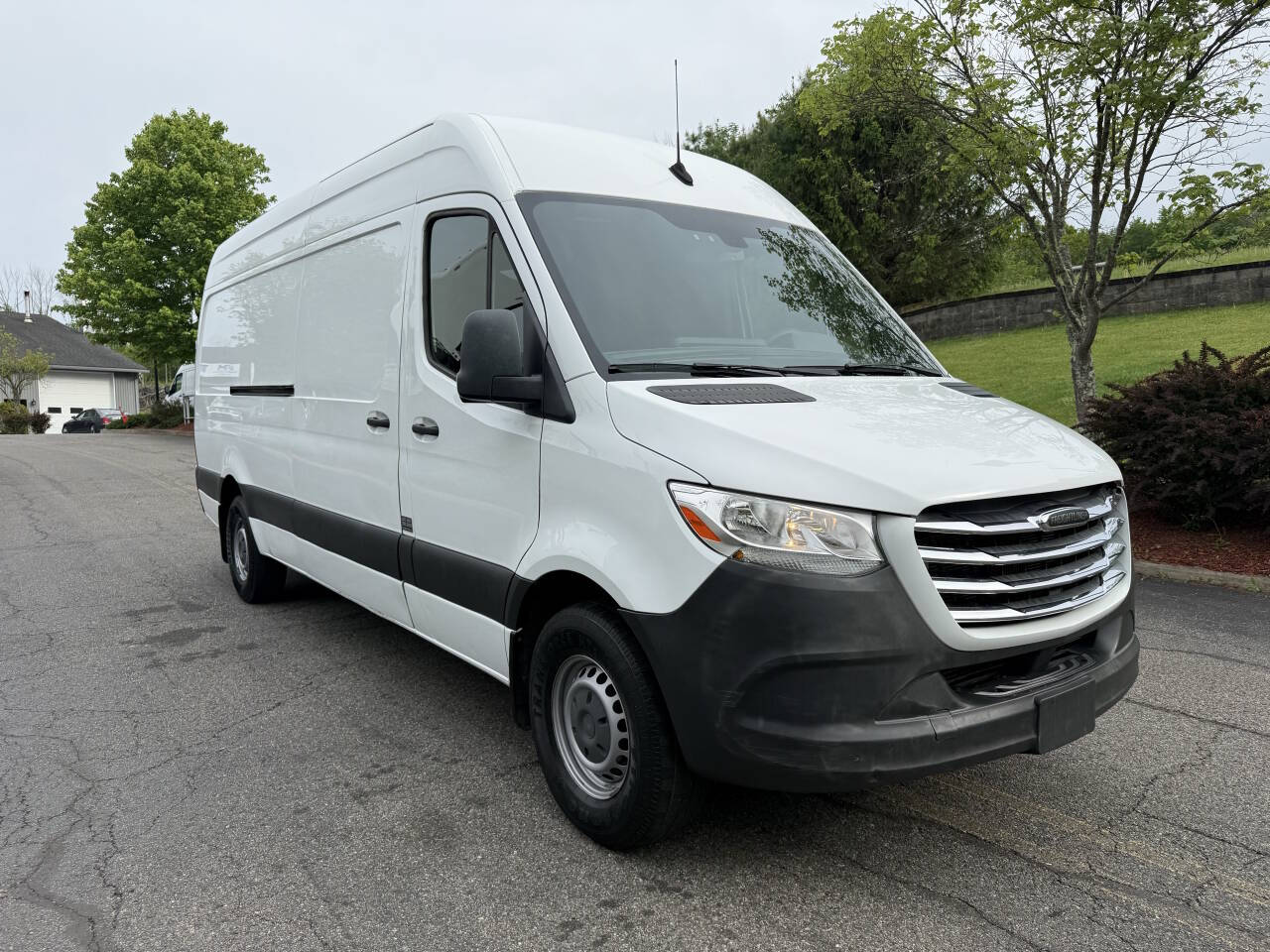 Used 2020 Freightliner Sprinter 2500 - photo 10