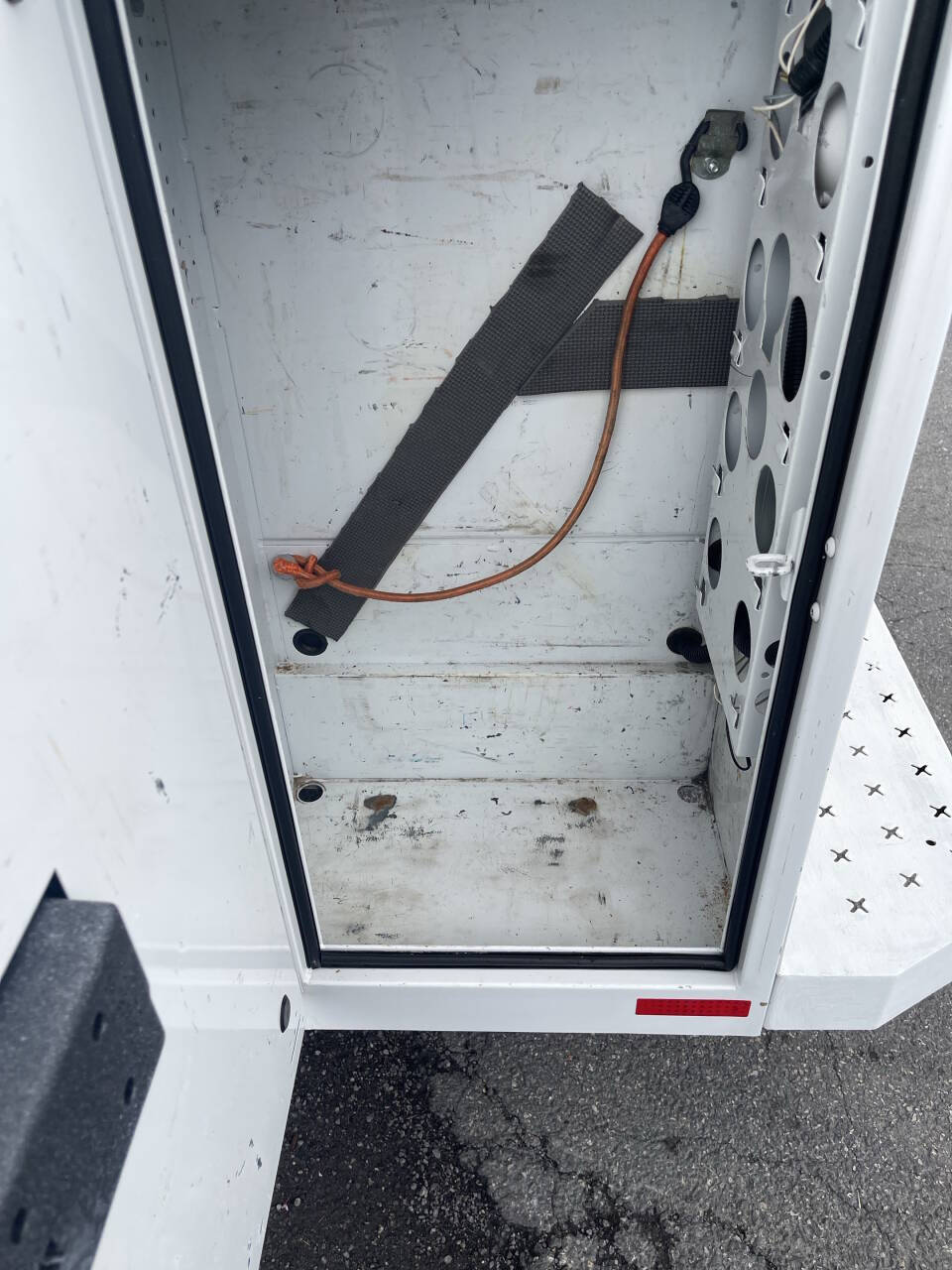 Used 2016 Ford E-350 - photo 20