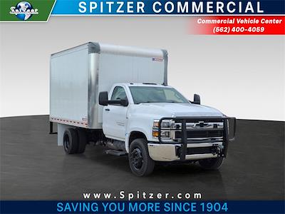 2023 Chevrolet Silverado 5500 Regular Cab DRW 4x2, Morgan Gold Star