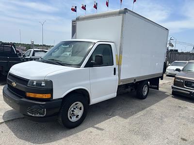 Used 2019 Chevrolet Express 3500 Box Truck for sale #371363 - photo 1