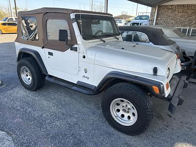 Used 2002 Jeep Wrangler - photo 1