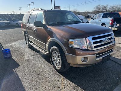 Used 2011 Ford Expedition XLT for sale #F20767 - photo 2