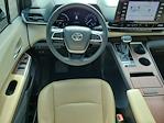 Used 2021 Toyota Sienna XLE Minivan for sale #R048152 - photo 18