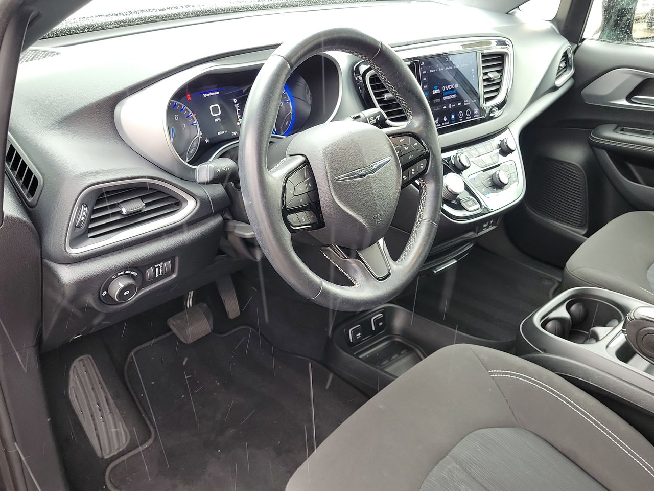 Used 2020 Chrysler Pacifica - photo 26