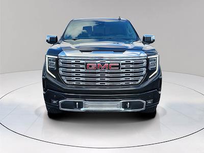 Used 2025 GMC Sierra 1500 - photo 1