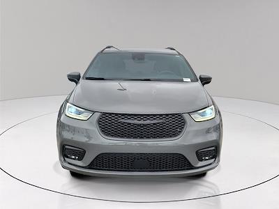 2023 Chrysler Pacifica AWD Minivan for sale #U609769 - photo 2