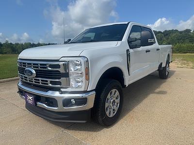 New 2024 Ford F-350 Crew Cab 4x4 SRW Pickup for sale #D36537 - photo 1