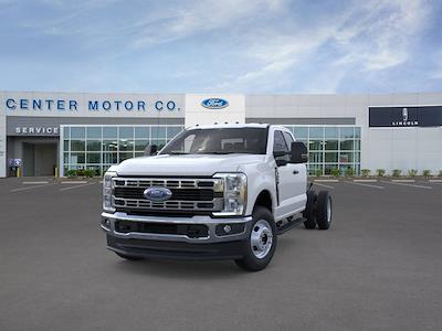 New 2025 Ford F-350 Super Cab 4x4 Cab Chassis for sale #D89321 - photo 1