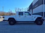 2022 Jeep Gladiator Crew Cab 4WD, Pickup for sale #MT55180A - photo 3