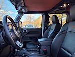 2022 Jeep Gladiator Crew Cab 4WD, Pickup for sale #MT55180A - photo 8