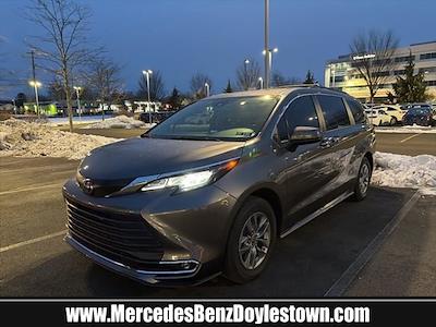 Used 2023 Toyota Sienna XLE Minivan for sale #PS137087 - photo 1