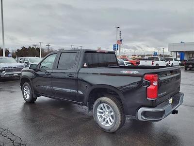 New 2025 Chevrolet Silverado 1500 LT Crew Cab 4x4 Pickup for sale #C4424 - photo 2