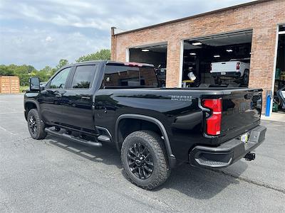 New 2025 Chevrolet Silverado 2500 LT Crew Cab 4x4 Pickup for sale #C4721 - photo 2