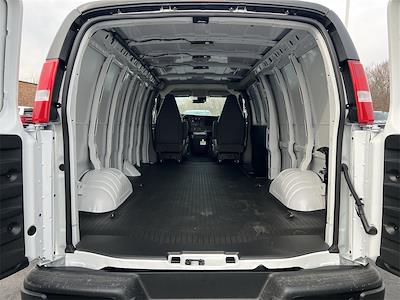 New 2025 Chevrolet Express 3500 - photo 1