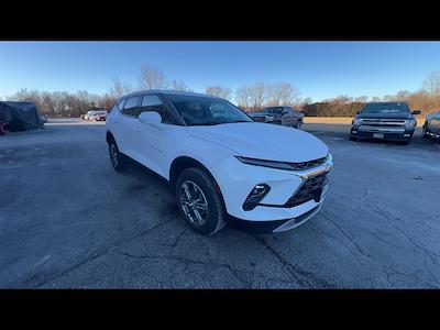 Used 2023 Chevrolet Blazer - photo 1