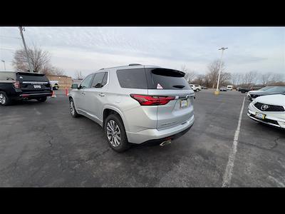 Used 2022 Chevrolet Traverse - photo 1