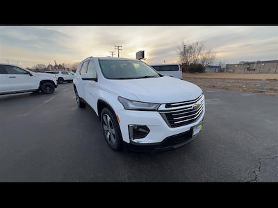 Used 2023 Chevrolet Traverse - photo 1