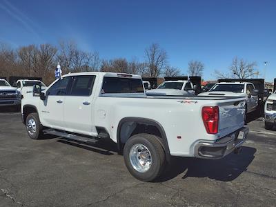 2025 Chevrolet Silverado 3500 Crew Cab 4x4 Pickup for sale #MP1966 - photo 2