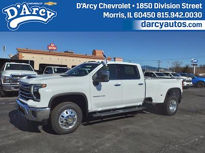 Used 2025 Chevrolet Silverado 3500 - photo 1