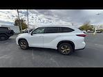 Used 2023 Toyota Highlander Bronze Edition for sale #MP1976B - photo 6