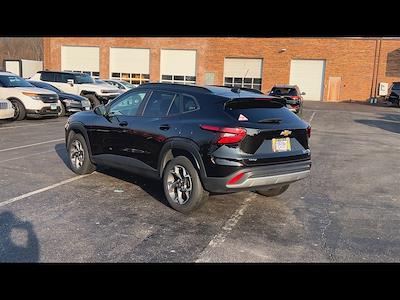 Used 2024 Chevrolet Trax LT for sale #MP2046 - photo 2