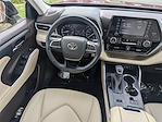 2021 Toyota Highlander FWD SUV for sale #A338006B - photo 16