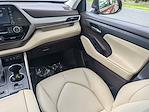 2021 Toyota Highlander FWD SUV for sale #A338006B - photo 20