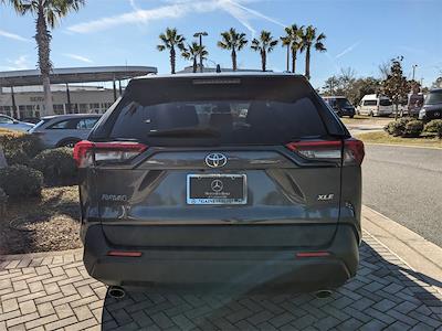 2019 Toyota RAV4 4x2, SUV for sale #F294463A - photo 2